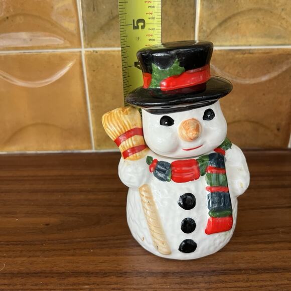 Vintage Snowman with Top Hat Salt & Pepper Shakers Stacking - Picture 10 of 11